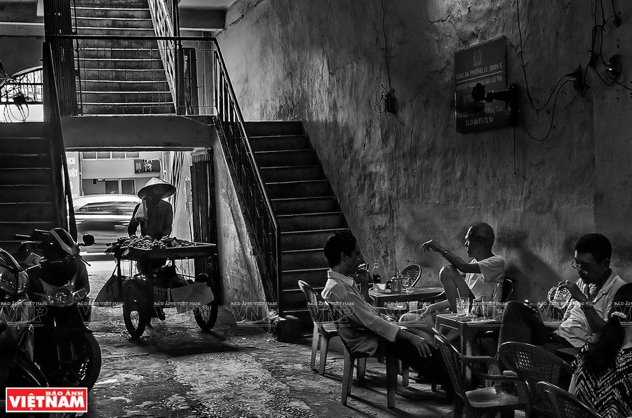 Café au matin. Photo: Vietnam Illustré