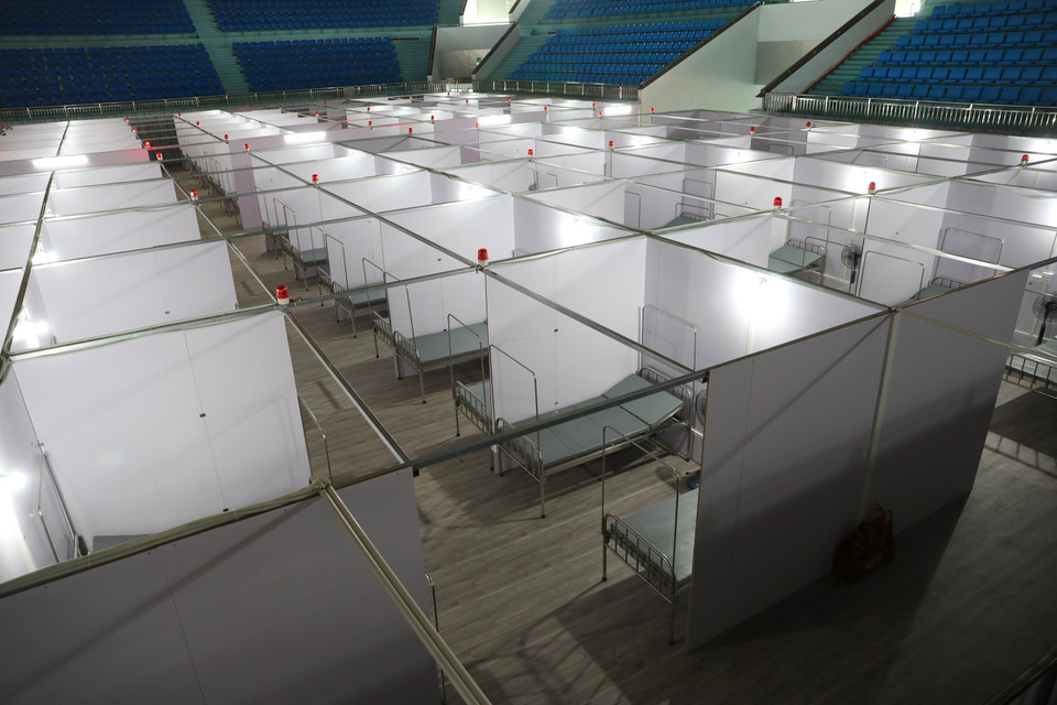 À l'intérieur de l'Hôpital de campagne No 2 équipé de 620 lits à Bac Giang. Photo: VNA