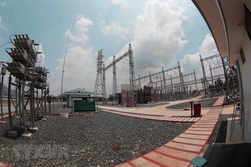 Sous-station de la centrale solaire Sao Mai, dans la province d'An Giang. Photo: VNA