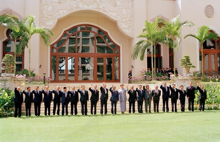 Le Vietnam est devenu membre à part entière de l'APEC (Coopération économique Asie-Pacifique) le 14 novembre 1998. Photo: VNA