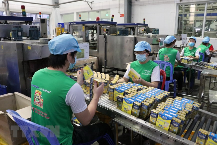 La société par actions Nutifood Binh Duong a survécu à la pandémie de COVID-19 pour atteindre une croissance de plus de 8,2 %. Photo : VNA