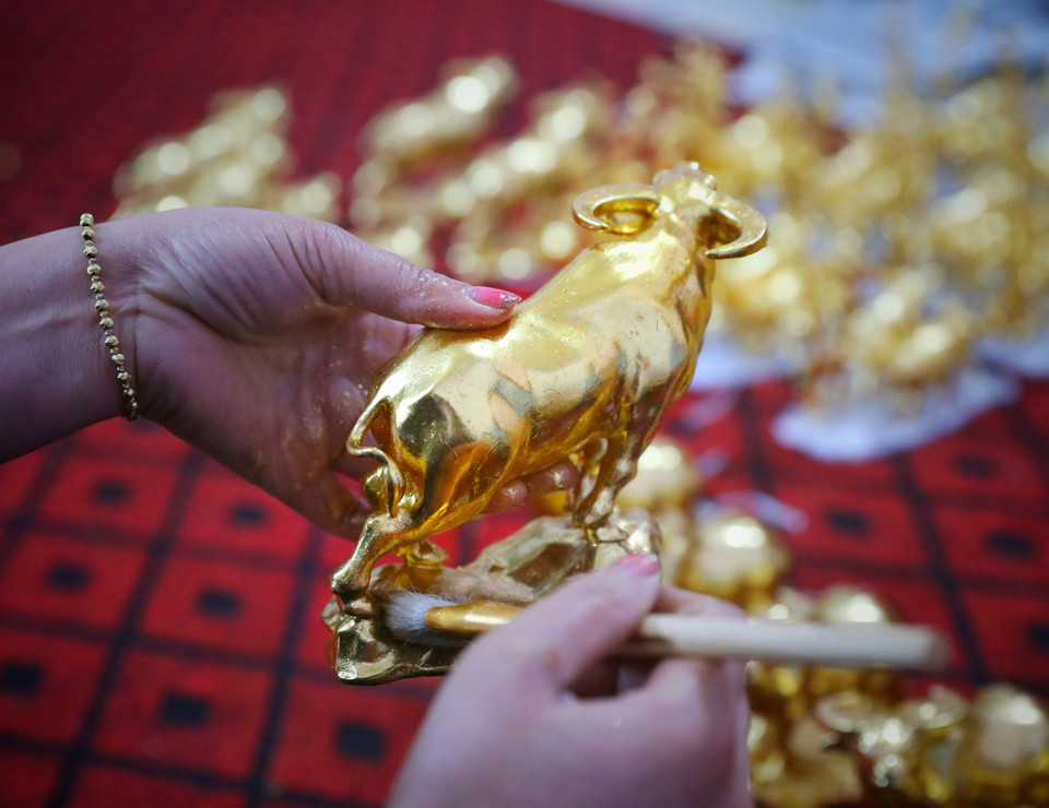 Un buffle revêtu d’or. Photo: VNA