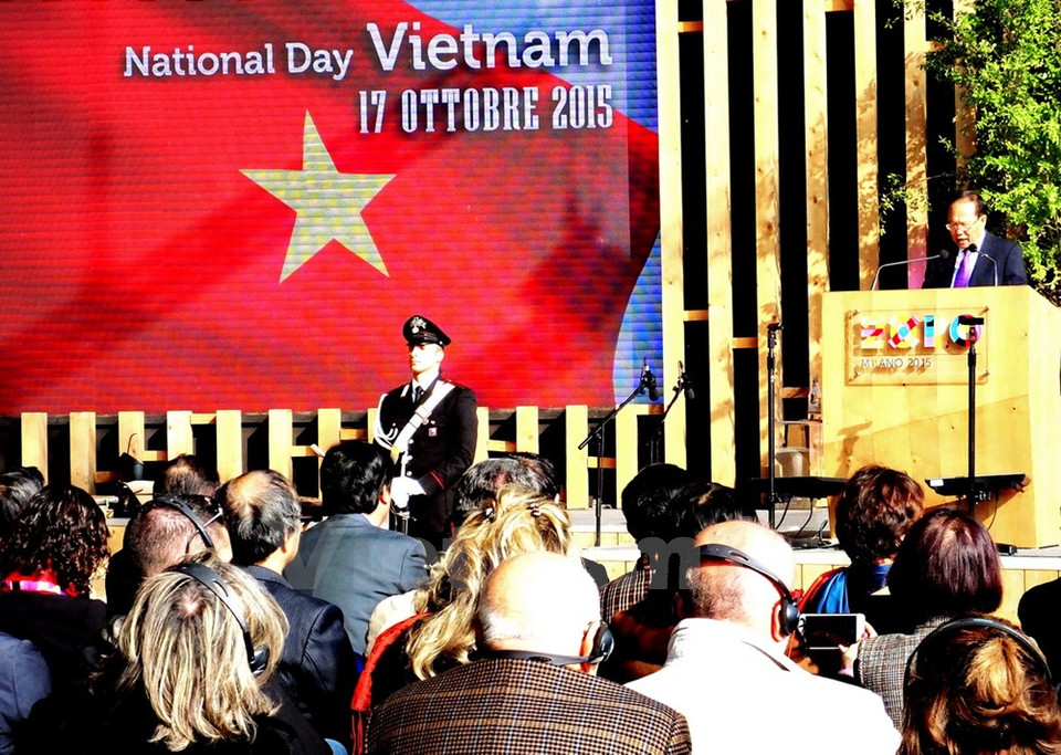 Le ministre vietnamien de la Culture, des Sports et du Tourisme, Hoang Tuan Anh, a participé à cet événement.