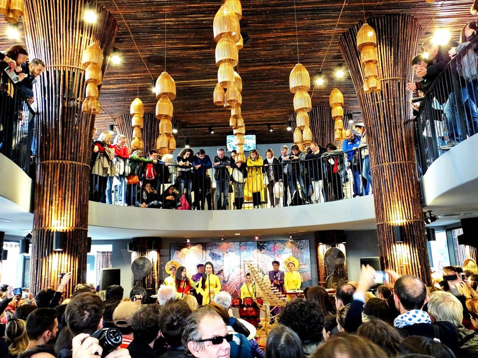 Le pavillon du Vietnam a accueilli prsè de 9.000 visiteurs le 17 octobre. 