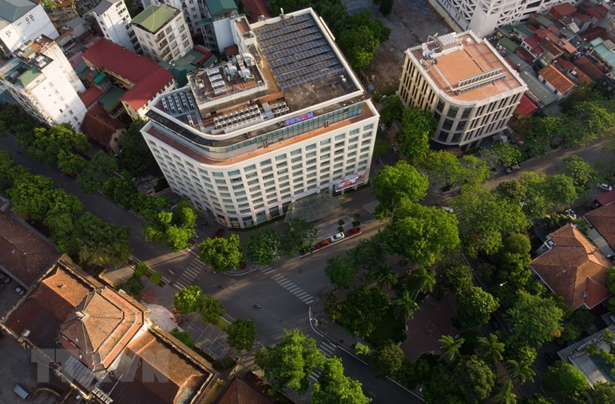 Unique agence de presse du pays, l’Agence vietnamienne d’information (Vietnam News Agency en anglais - VNA) a pour fonctions celles d'une agence de presse d’État, diffusant informations et documents officiels du Parti et de l’État. Elle fournit en outre des informations à la demande du Parti et de l’État, et centralise et diffuse les informations sous diverses formes aux médias et au public, ainsi qu’à d'autres personnes, au Vietnam comme à l’étranger. Photo: VNA