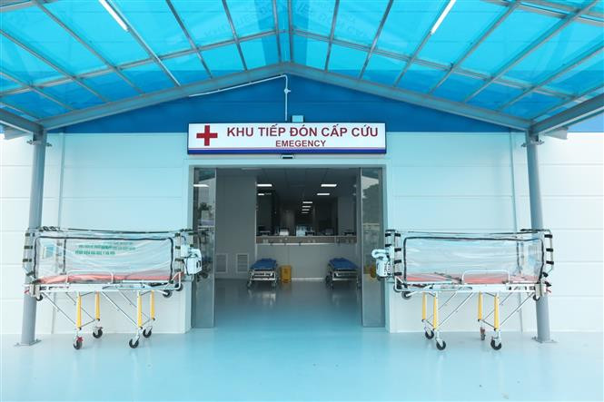 Aire d'accueil des urgences de l'hôpital. Photo : VNA