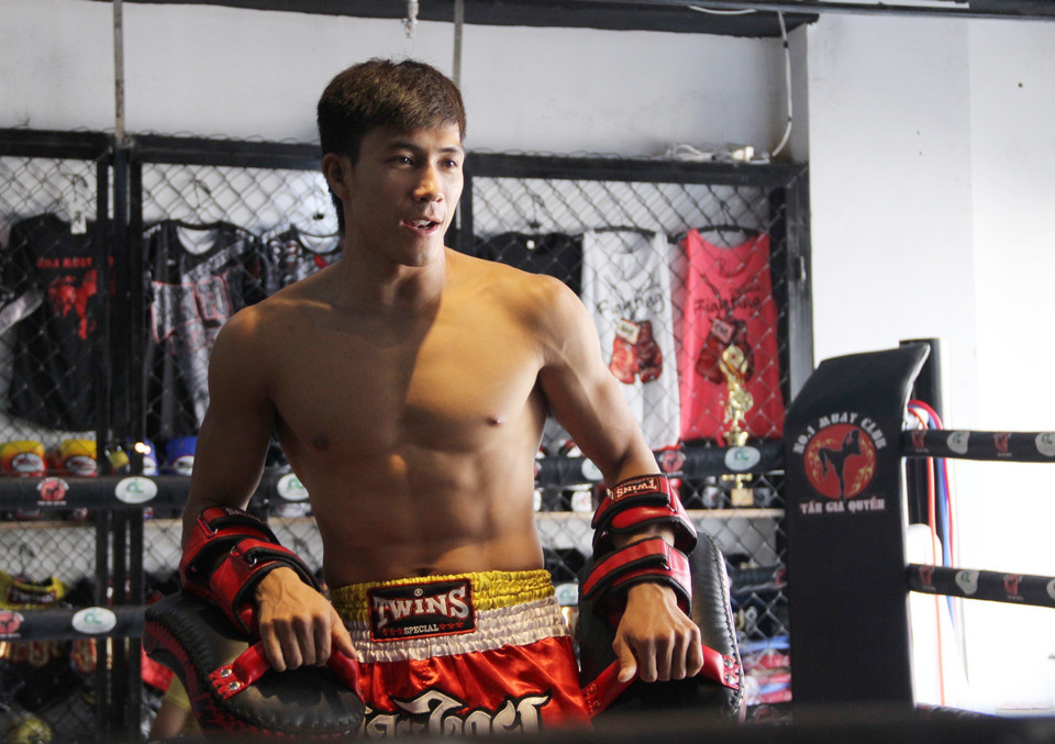 Le nak muay Nguyen Tran Duy Nhat. Photo : VNA