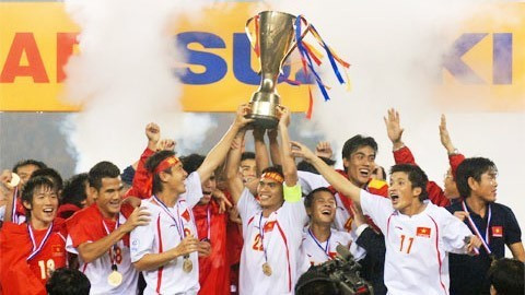 Le Vietnam remporte le championnat de football AFF Cup 2008. Photo : VNA