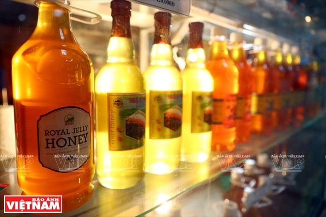 Miel de la ​Société par actions de développement de l’apiculture de montagne.