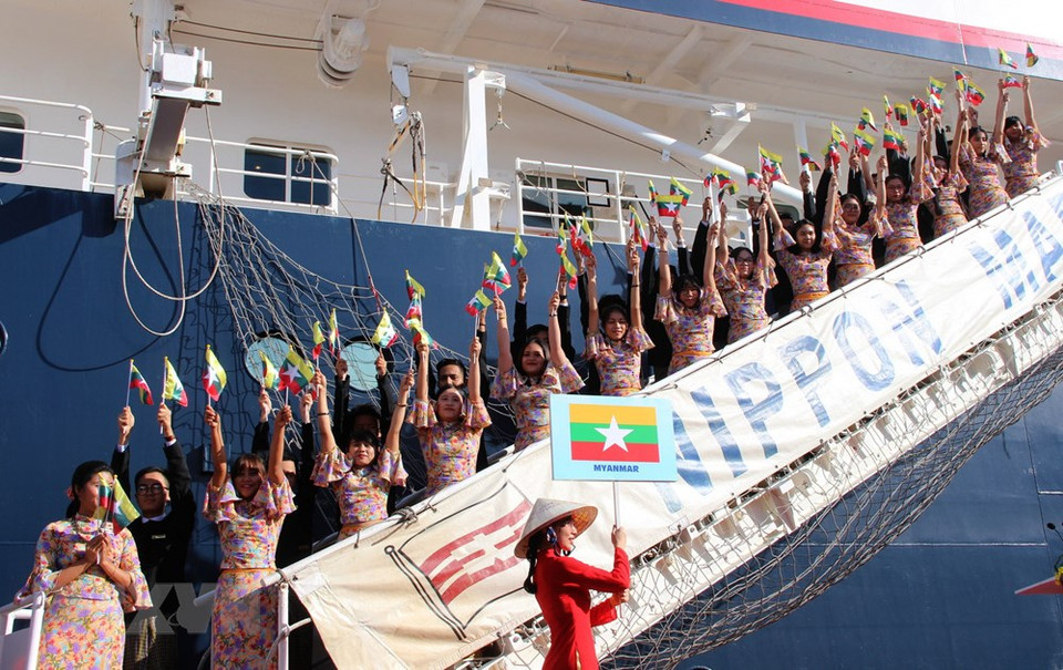  Les jeunes délégués du Myanmar.