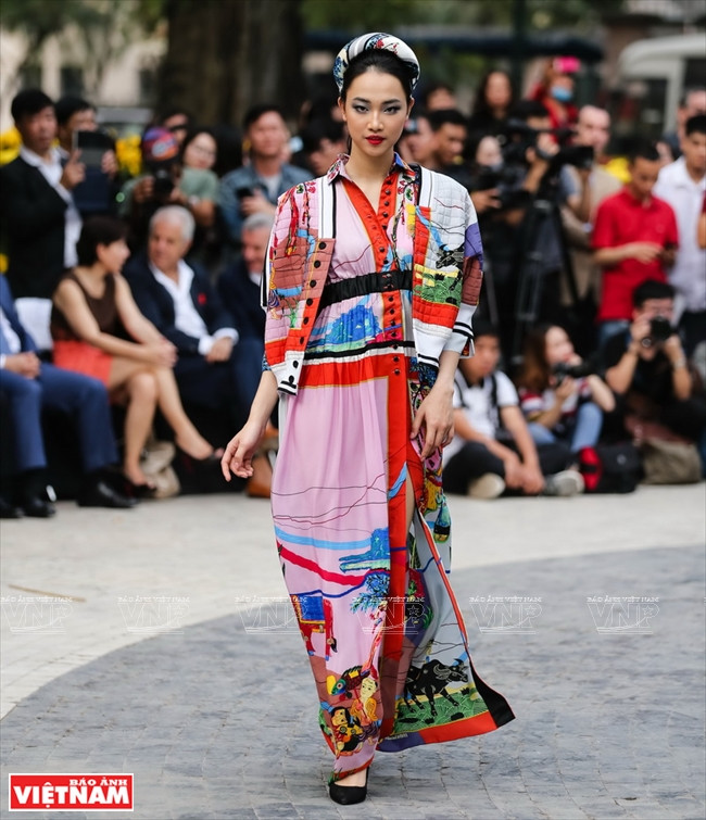 Collection du styliste Phuong Thanh 