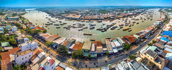 « Le marché flottant de Cai Rang » de Nguyên Vinh Hiên – Deuxième prix ex-aequo.