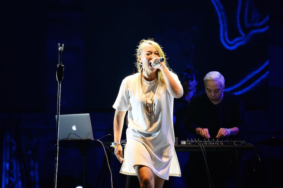 ​La chanteuse vietnamienne Kimmese.