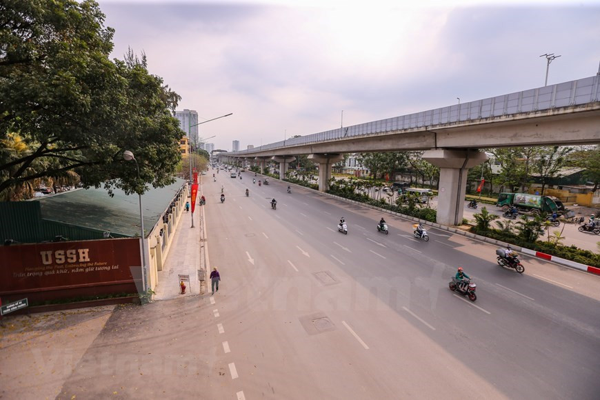De nombreuses universités à Hanoï ferment leurs portes jusqu'à la fin mars pour empêcher la propagation du virus.