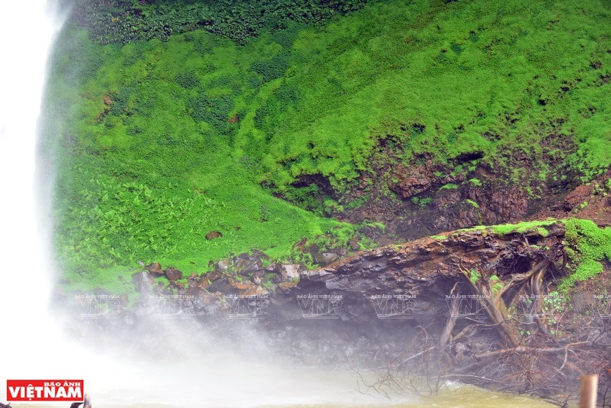 Le débit de l’eau est plus fort à la saison des pluies