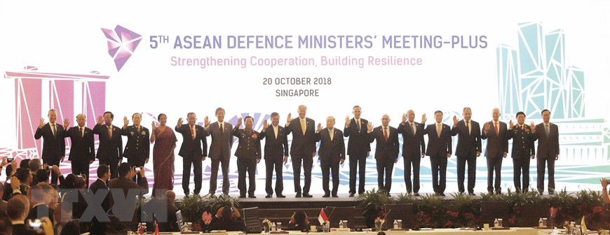 La 5e Conférence élargie des ministres de la Défense de l'ASEAN (ADMM +) tenue le 20 octobre 2018 à Singapour. Photo: VNA