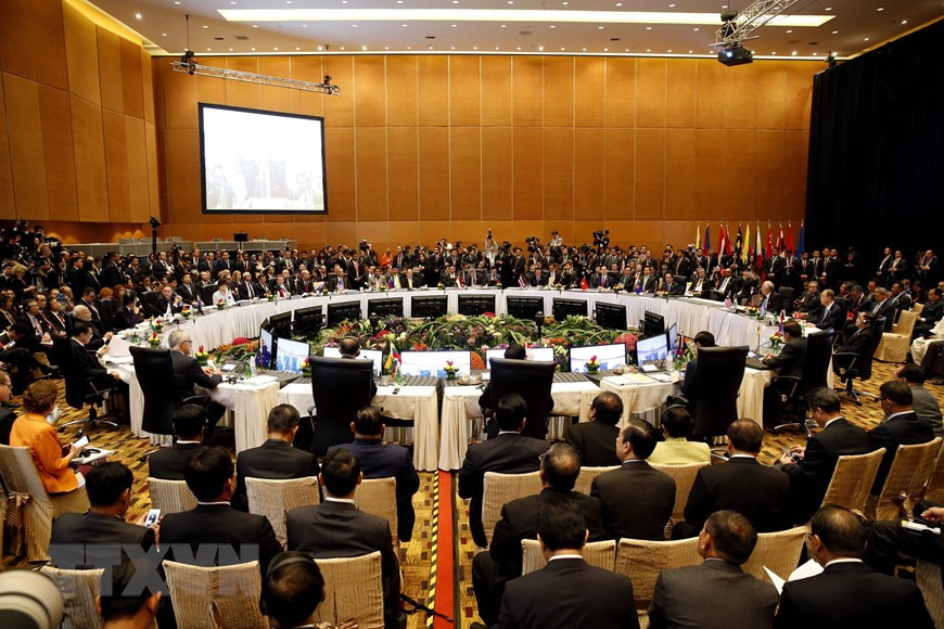 Le 10e Sommet de l'Asie de l'Est, le 22 novembre 2015 à Kuala Lumpur, Malaisie. Photo: VNA
