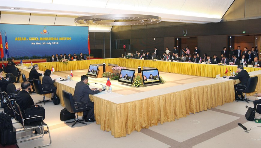 La Conférence ASEAN - Chine tenue le 22 juillet 2010 à Hanoi. Photo: VNA