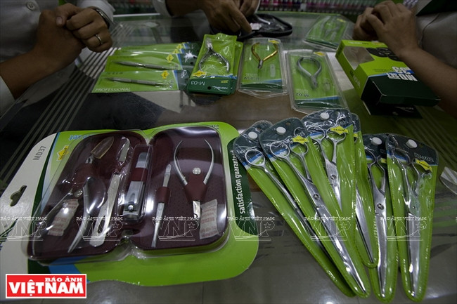 Les produits de la société varient dans les styles et sont vendus à des prix différents. 