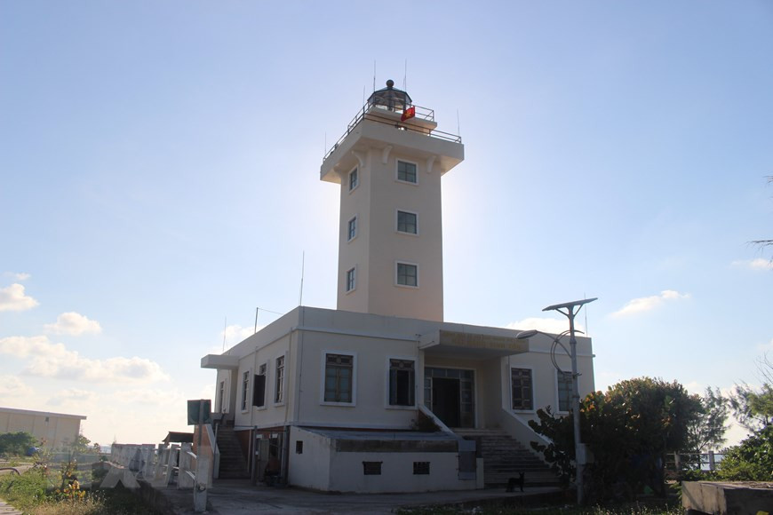 Dans l'archipel de Truong Sa (Spartleys), il y a neuf phares situés sur les îles Son Ca, Nam Yet, Sinh Ton, Da Lat, Da Tay, An Bang et Song Tu Tay, Tien Nu et Truong Sa. Photo: VNA