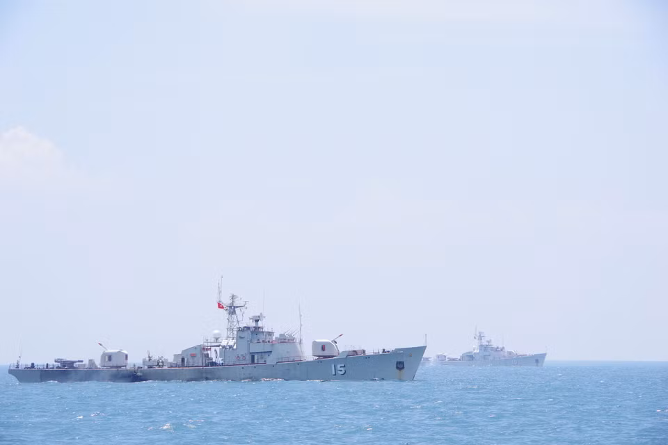  Entraînement et tir à balles réelles en mer du Commandement de la 2e Région de la Marine. Photo : VNA