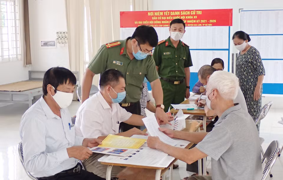 A la circonscription No 2, quartier Chinh Trung, district de Chau Quy, district de Gia Lam, Hanoï. Photo: VNA 