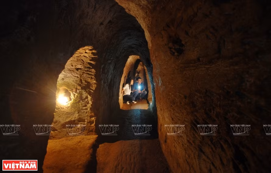 Les tunnels de Vinh Moc ont été reconnus site national spécial. Photo : Vietnam Illustré 