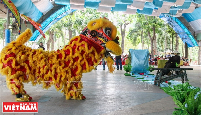 Les troupes ont bien préparé les tenues et le contenu de leurs numéros. 