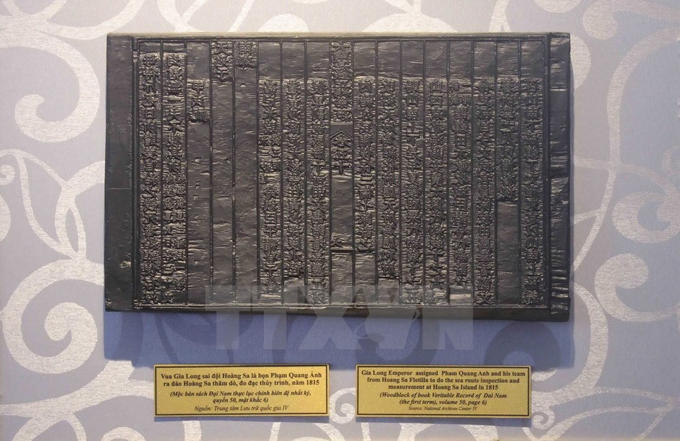 Des tablettes de bois de la dynastie des Nguyên affirment la souveraineté nationale sur Hoang Sa et Truong Sa. 