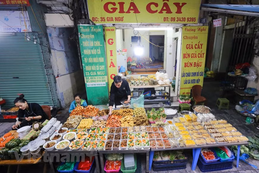 Ce marché est depuis longtemps célèbre pour de nombreuses spécialités transformées. Photo: Minh Son/Vietnam+ 