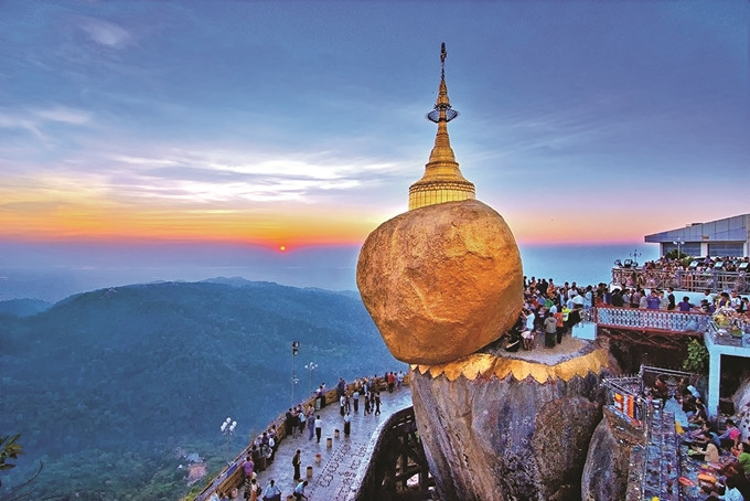 Pagode Kyaiktiyo (Myanmar)