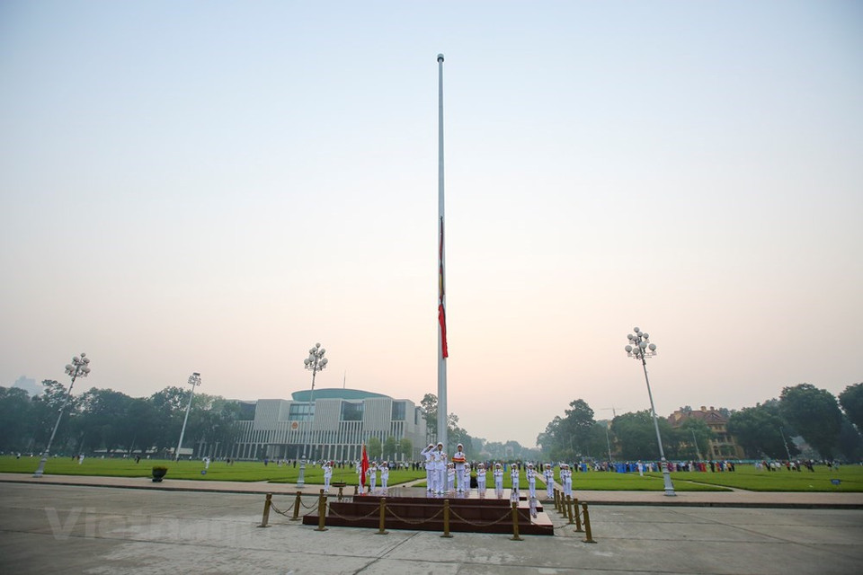 Un deuil national de deux jours a été décrété pour samedi et dimanche. Photo: VNA