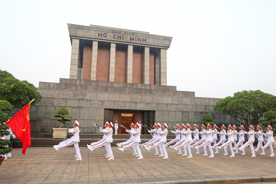 Des hommages lui seront rendus à partir de 07h00, samedi 6 octobre, jusqu’à 07h30, dimanche 7 octobre, au funérarium national du 5 rue Trân Thanh Tông à Hanoi. Son enterrement aura lieu à 13h00 dans sa commune natale de Dông My, à Hanoi. Photo: VNA