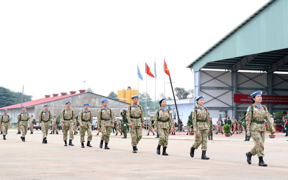  Cérémonie de départ des cadres et soldats de l’hôpital de campagne de niveau 2 No.1 participant aux opérations de maintien de la paix de l’ONU au Soudan du Sud.