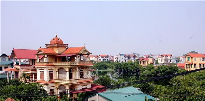 Le programme cible national sur l’édification de la Nouvelle Ruralité a aidé à améliorer le niveau de vie des habitants locaux. Photo: VNA