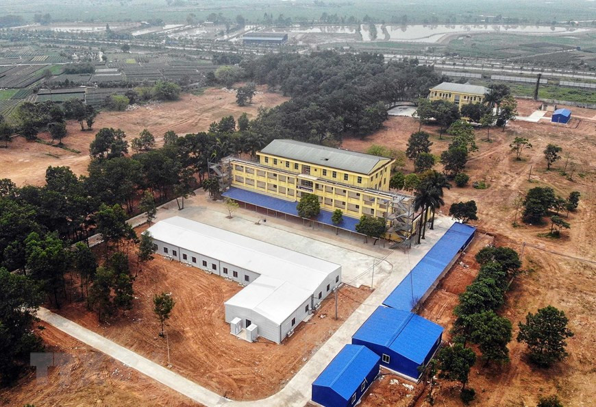  Une vue panorama de l’hôpital ambulant Me Linh.