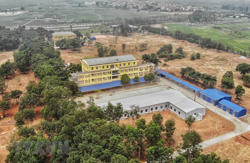  L’hôpital ambulant Me Linh est remis en état pour traiter des patients du COVID-19.