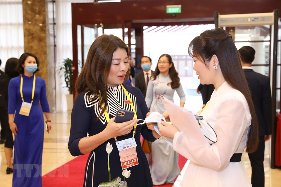 Toujours dans la matinée du 8 septembre, la première session plénière doit avoir lieu pour adopter l’ordre du jour de l’AIPA 41 et la composition des commissions de l'AIPA. Plusieurs interventions y seront présentées.