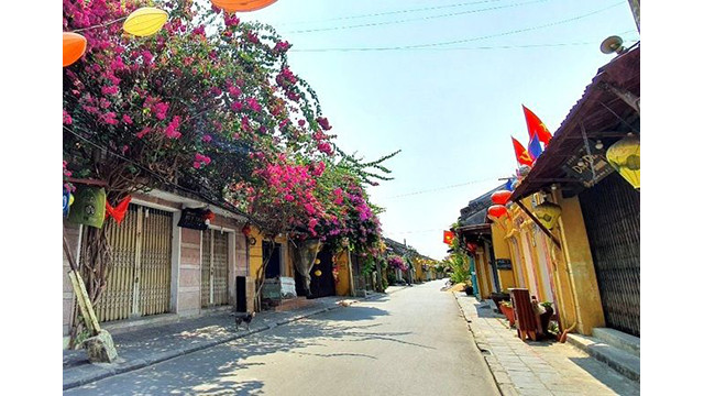 Les rues sont désertes.