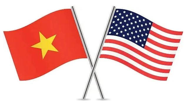 Drapeaux du Vietnam et des États-Unis. Source: Internet