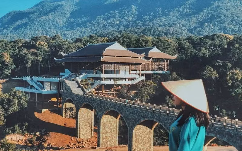 Tây Yên Tu. Photo: Internet