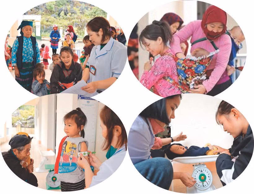 Consultations médicales régulières en faveur des enfants dans le dispensaire de la commune de Giàng Chu Phin, à Hà Giang (Nord). Photo : VNA
