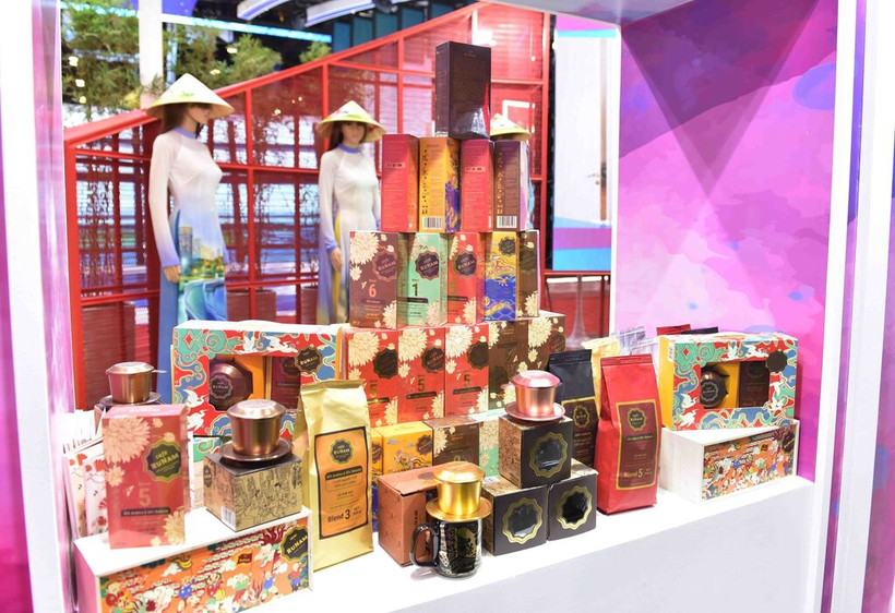 Un stand du Vietnam à la CAEXPO 2024, dans la ville de Nanning. Photo: VNA