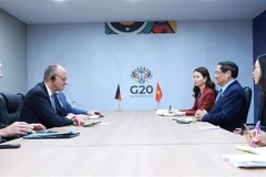 Rencontre entre le Premier ministre Pham Minh Chinh et le chancelier allemand Friedrich Merz. Photo: VNA