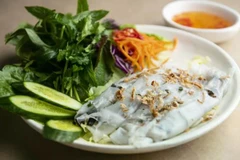 "Bánh cuốn" au restaurant Lady Chu.