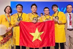L’équipe vietnamienne a remporté quatre médailles d’or aux Olympiades internationales de Chimie (IChO) 2025. Photo: VNA