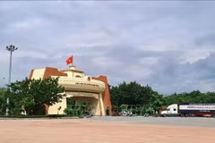 Poste frontalier international de Lao Bao. Photo: VNA