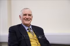 Le docteur Simon Best. Photo: VNA
