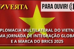 La chaîne de radio INVERTA du Brésil couvre le séjour du Premier ministre Pham Minh Chinh à Rio de Janeiro. Photo : VNA