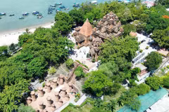 Tours de Pô Nagar. Photo: VNA